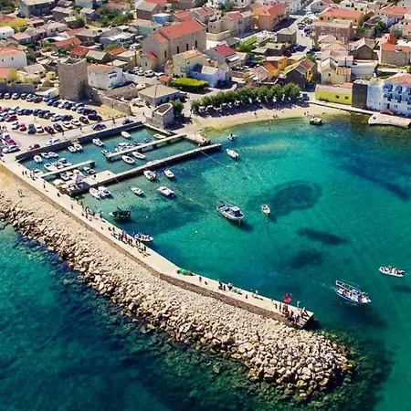 Family Paradise Ražanac Exterior foto